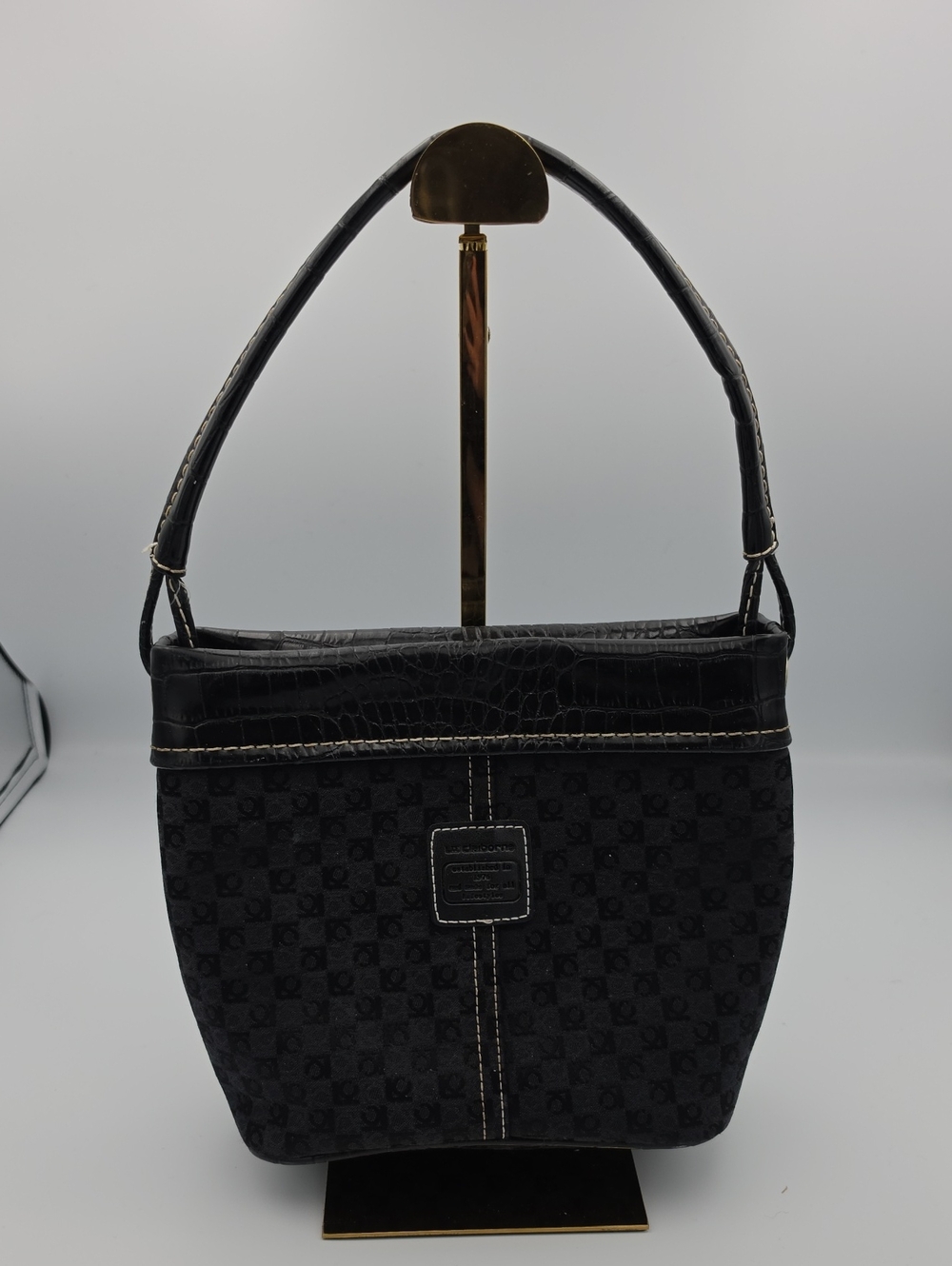 Liz Claiborne Mini Black Mono Shoulder Tote W/ White Stitching (NWOT)🖤